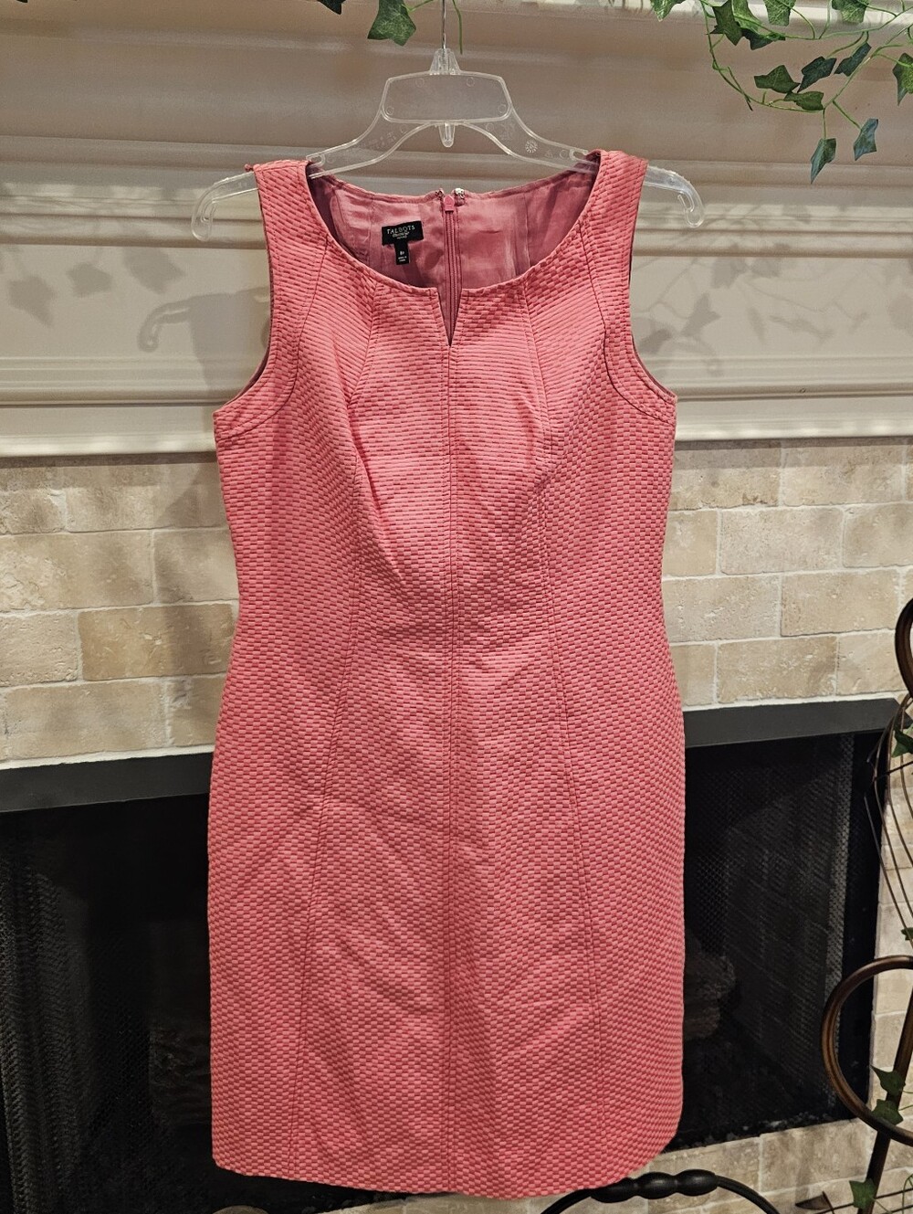 Talbots Pink Sleeveless Sheath Dress V Neck Knee Length Petites 8P